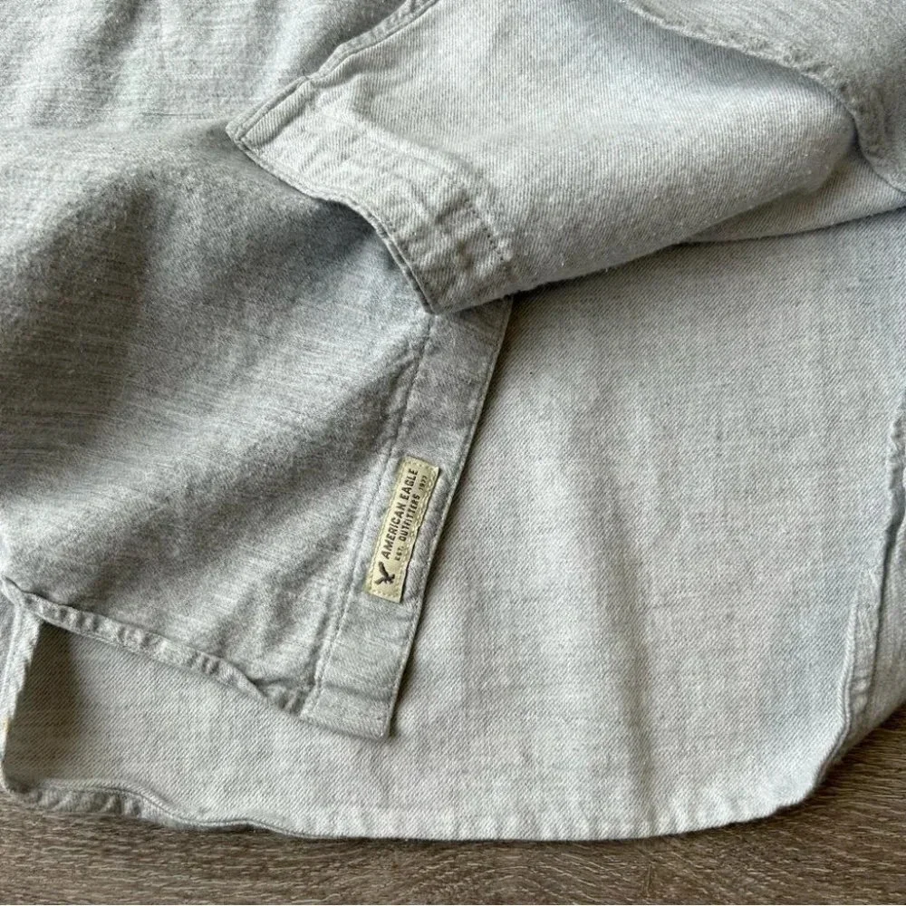 AEO Cotton Button Down Seriously Soft Shirt with Customized Bees Embroidery - Picture 7 of 13